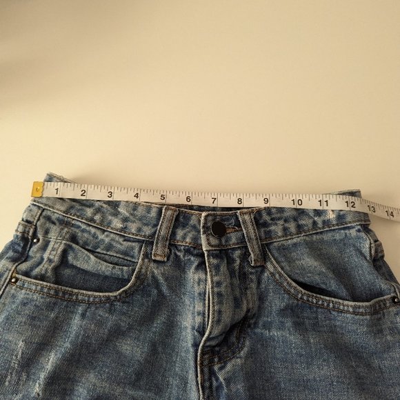 Alexander Wang Distressed Denim Cut Off Jean Shorts - Picture 8 of 10